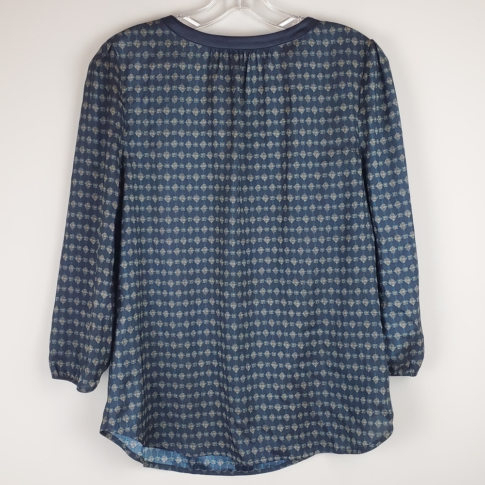 Ann Taylor Patterned 3/4 Sleeve Top - Picture 2 of 6